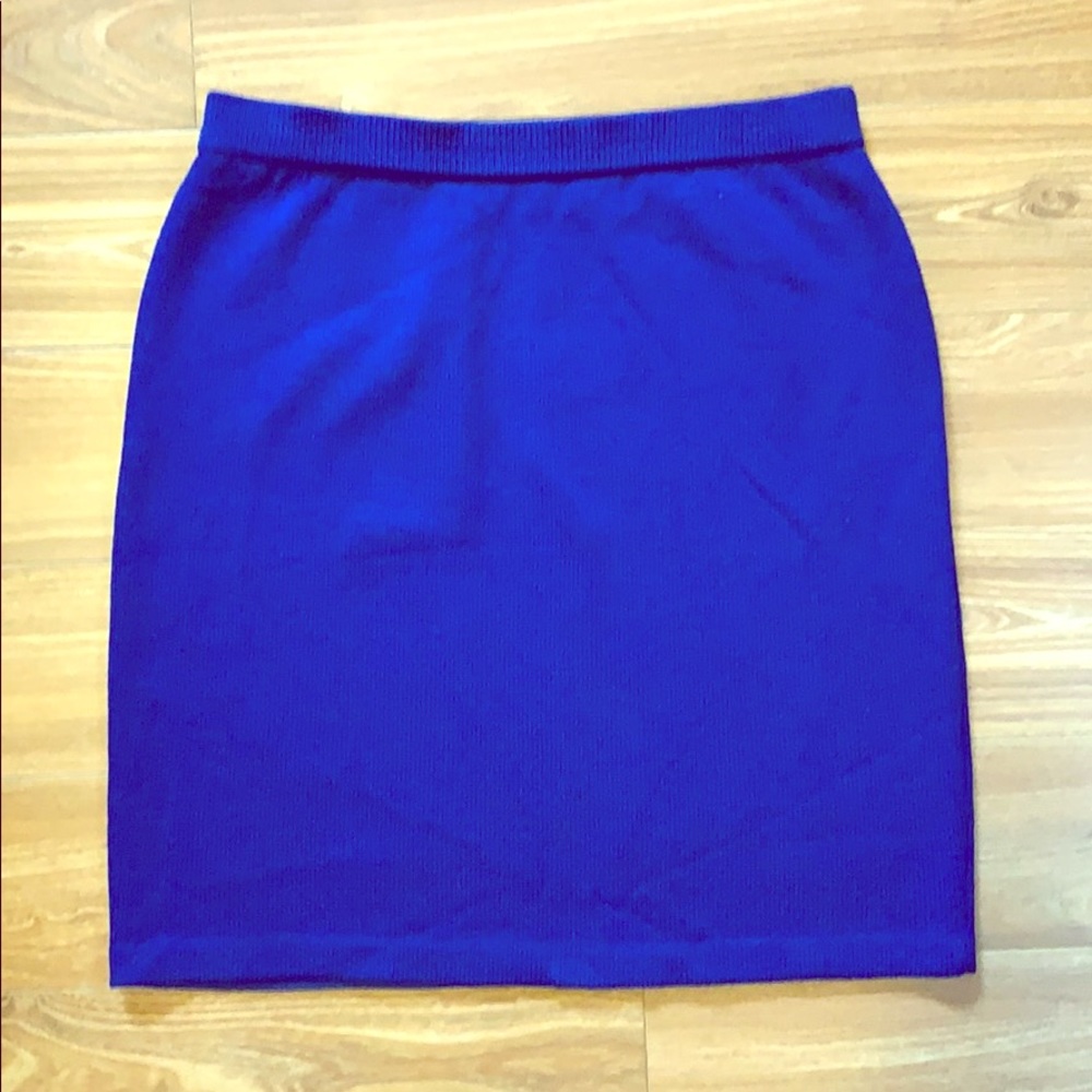 Vintage St. John collection Blue Skirt 8 Suit